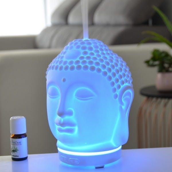 Buddha Diffuser Buddhakopf für Öle LED leuchtend Figur Modell Kopf
